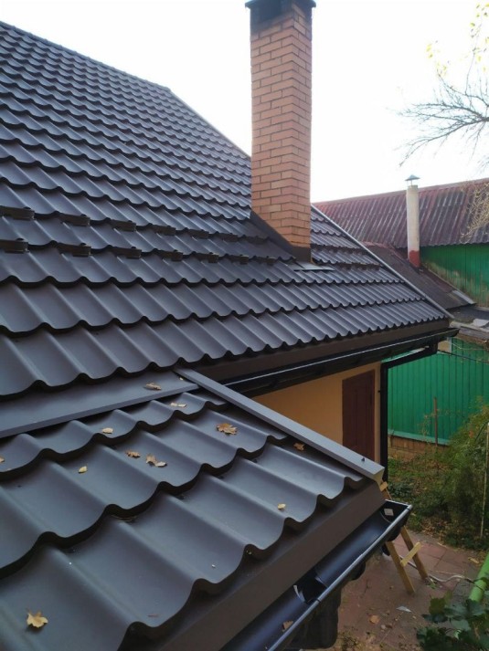 Крыша для дома BUDMAT Bella Sara Темно-коричневый D-Matt 8019 - фото 1