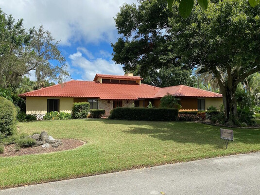 Крыша для дома BUDMAT Venecja Кирпичный X-Matt 742 - фото 1